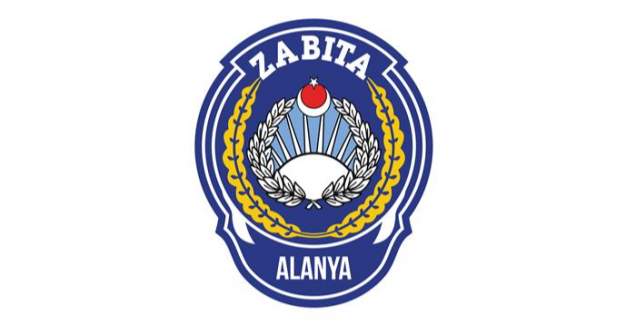 Alanya'da  Yere Sigara İzmariti Atanlara Zabıta Müdahalesi