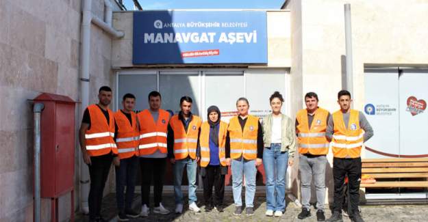 Büyükşehir Belediyesi Manavgat Aşevi İhtiyaç Sahiplerinin Yanında Olmaya Devam Ediyor