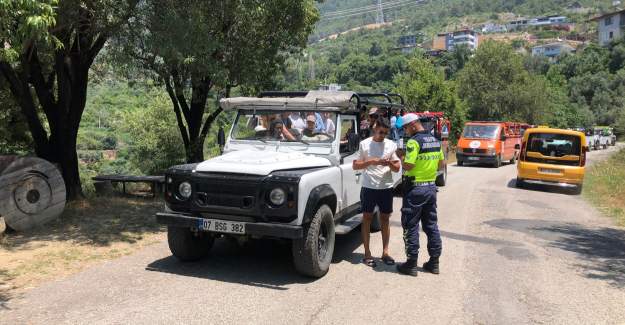 Alanya’da Safari Araçlarına Trafik Güvenliği Denetimi Yapıldı