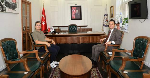 Kaymakam Arıkan’dan Kaymakam Öztürk’e Hayırlı Olsun Ziyareti