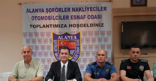 Alanya'da Çevre Denetimi: İzmarit Atan 8 Sürücü Cezalandırıldı