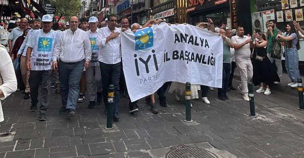 İYİ Parti Alanya Teşkilatı Bursa Mitingine Katıldı
