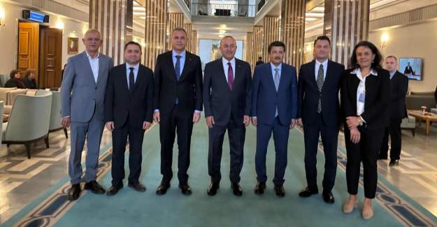 Alanya Heyeti'nden Mevlüt Çavuşoğlu'na TBMM Ziyareti