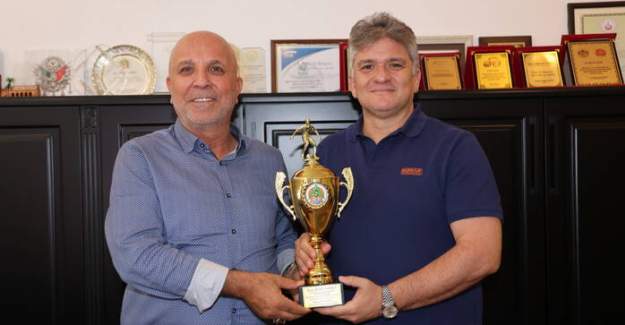 ALANYASPOR’DAN Eftalia Otelleri Başkanı Aydıncı’ya Teşekkür Ziyareti