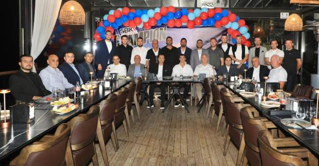 Şampiyon Toprak Razgatlıoğlu'na Onur Yemeği