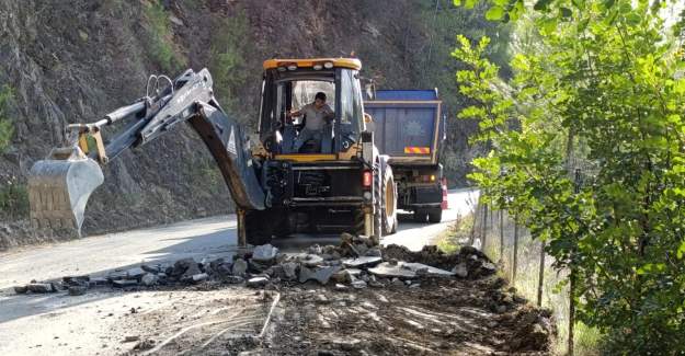 Büyükşehir’den Alanya’nın kırsal yollarına Kış Hazırlığı