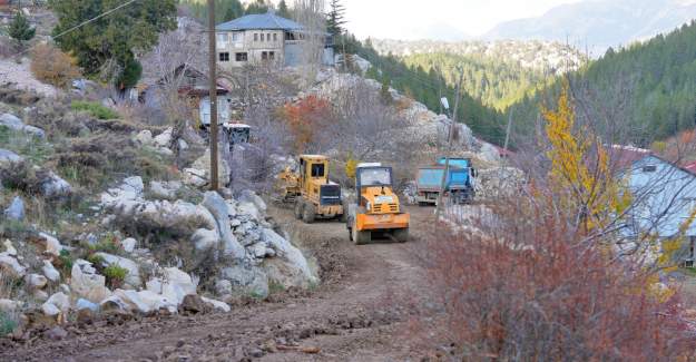 Çamlıca Daloğlu Mevkii 5,5 Kilometre Asfalta Hazırlanıyor