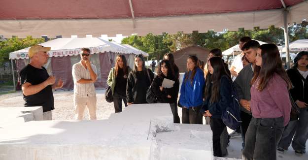 Gençler Taş Heykel Sanatıyla Buluştu