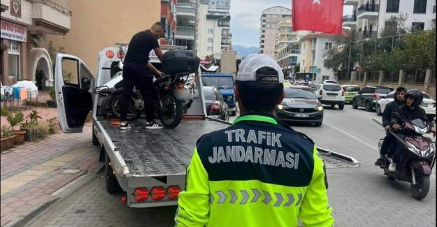 Motosiklet Sürücülerine Yönelik Trafik Denetimi Yapıldı