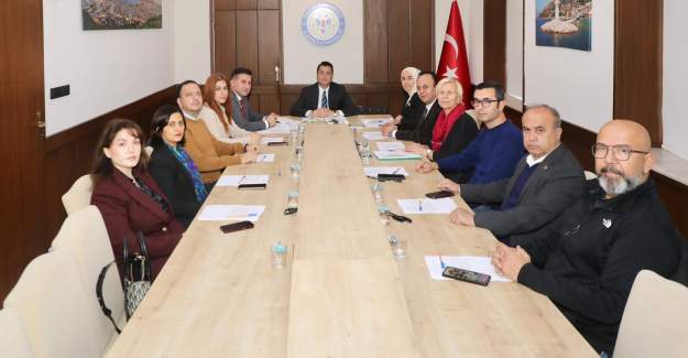 Kaymakam Öztürk Başkanlığında İlçe İnsan Hakları Kurulu Toplandı