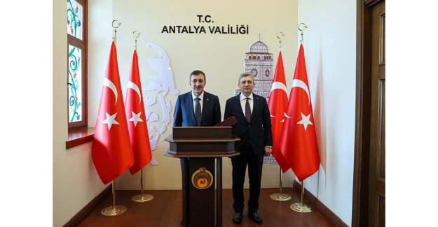 Cumhurbaşkanı Yardımcısı Cevdet Yılmaz Antalya’da!