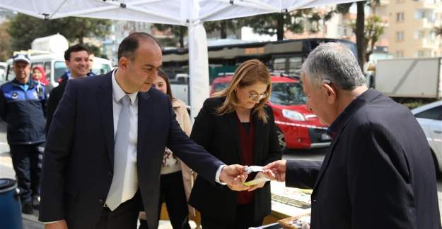 Alanya Belediyesi Dünya Su Günü'nde Perlatör Dağıtarak Su Tasarrufuna Dikkat Çekti