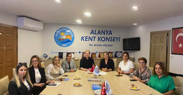 “ALANYA’DA KADINLARIN SESİ OLACAĞIZ”