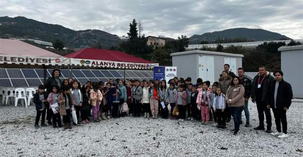 Değirmendere İlkokulu Alanya Belediyesi Güneş Enerji Santraline Teknik Gezi Gerçekleştirdi