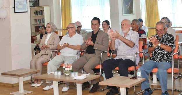 Kaymakam Öztürk'ten Huzurevi Ziyareti