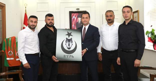 Kaymakam Öztürk’e Ziyaretler Sürüyor