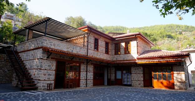 Türktaş Mahallesi’nde Meydan Düzenleme Tamamlandı