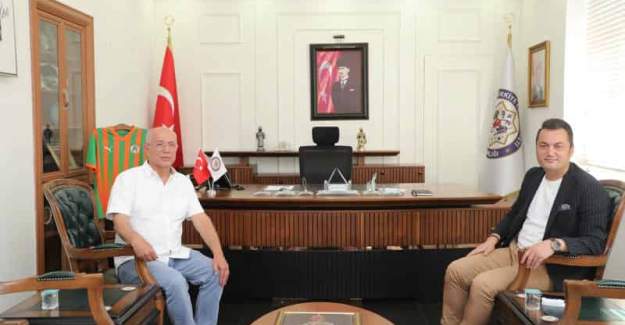 Alanya Kaymakamı Şakir Öner Öztürk’e Ziyaretler Devam Ediyor