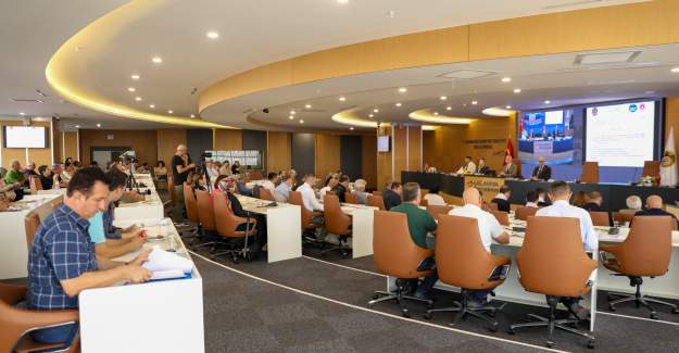 Alanya Belediyesi’nden 8.5 Milyarlık Bütçe Onayı ve Başkan Özçelik'ten Kritik Açıklamalar