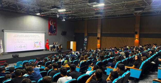 Alanya Belediyesi'nden Lise Öğrencilerine "Sıfır Atık ve İklim Değişikliği" Eğitimi