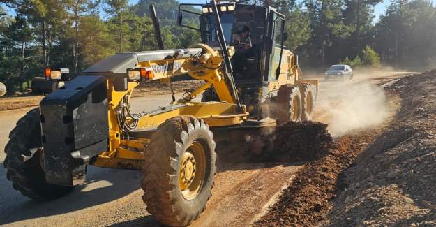 Alanya’da Kırsal Yollara Kış Bakımı