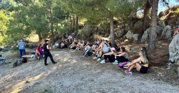 ALKÜ, “Tech Detox” Projesiyle Dijital Bağımlılığa Karşı Doğanın Gücünü Vurguladı