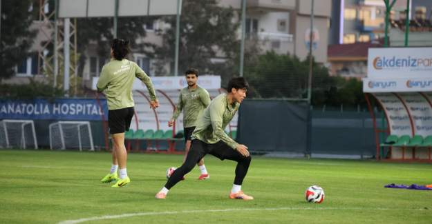 Alanyaspor Karagümrük Maçı Hazırlıklarına Başladı