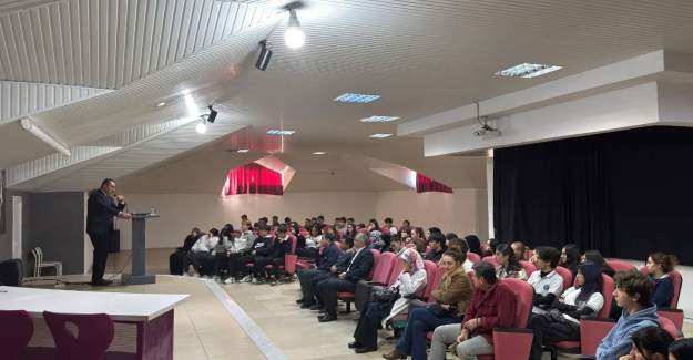 Müftü Seven, Manevi Rehberlik Konusunda Öğrencilerle Buluştu