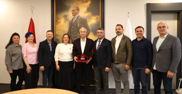 Başkan Özçelik’ten HGFL’ye TEDx Tebriği: "Gençlerimizin Vizyonu Gurur Verici"