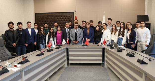 ALKÜ’de Azerbaycan Müsteşarı Ve AFAD Eski Başkanı Öğrencilerle Buluştu