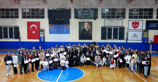 Alanya’da Zeybek Rüzgarı: 3. Dönem Sertifikalarla Taçlandı