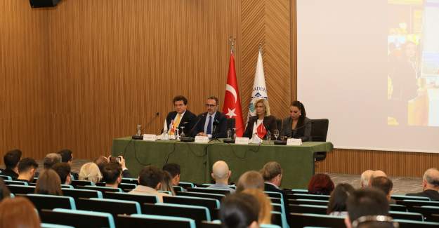 ALKÜ’de Sağlık Turizmi Zirvesi:Alanya’nın Sağlık Potansiyeli Tartışıldı