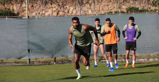 Alanyaspor Göztepe Hazırlıklarına Başladı