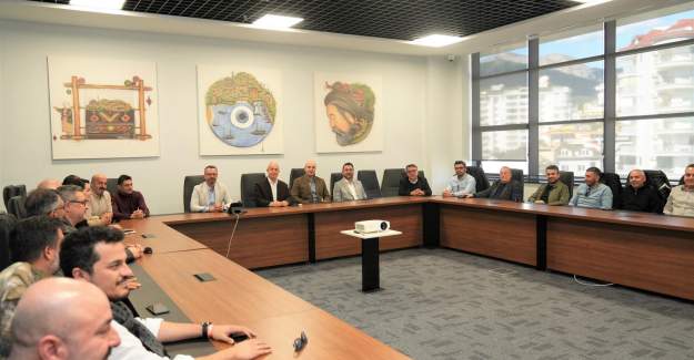 Başkan Özçelik'ten Turizmcilere Kritik Bilgilendirme!