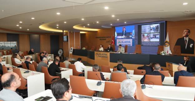 Alanya Meclisinde Altyapıdan Maaş Zammına Her Şey Konuşuldu!