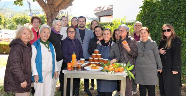 Reçel Kavanozunda Hayat Var