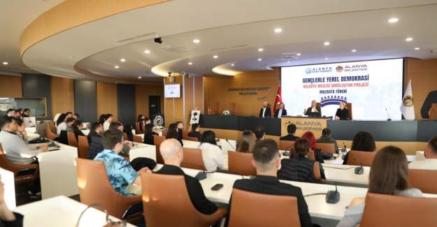 Gençlik Meclisinden Demokrasi Adımı