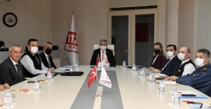 112 Acil Çağrı Hizmetleri İl Koordinasyon Komisyonu Toplantısı Vali Yazıcı Başkanlığında Gerçekleşti