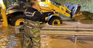 Büyükşehir Geceyi Teyakkuzda Geçirdi