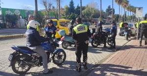 Alanya İlçe Emniyet Müdürlüğü, Motosiklet Sürücülerine Yönelik Bilgilendirme Faaliyeti Gerçekleştirdi