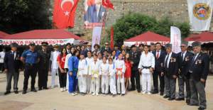 19 Mayıs Atatürk'ü Anma Gençlik ve Spor Bayramının 105. Yılı Alanya'da Coşkuyla Kutlandı