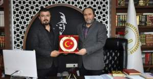 Şehit Aileleri Derneği'nden  İlçe Müftüsü Dr İhsan İLHAN'a Ziyaret