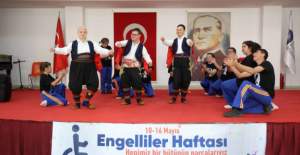 Özel Bireylerden Çok Özel Gösteri