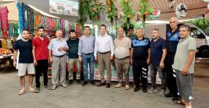Kaymakam Öztürk’ten Oba Pazarı’na Ziyaret