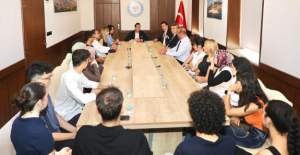YKS’de Derece Yapan Öğrenciler Kaymakamlıkta Ağırlandı