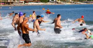 34. Alanya Triatlonu Halk Yarışlarıyla Start Aldı: 130 Sporcu Mücadele Etti