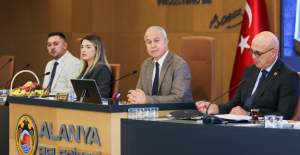 Alanya Belediyesi’nden 8.5 Milyarlık Bütçe Onayı ve Başkan Özçelik'ten Kritik Açıklamalar