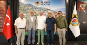 Başkan Özçelik’e Kardeş Şehir Gladbeck’ten Anlamlı Ziyaret