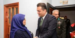 Kaymakam Öztürk'ten Şehit Ailelerine Anlamlı Cumhuriyet Ziyareti