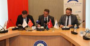 ABÜ, Yeşilay Ve İletişim Başkanlığı’ndan Bağımlılıkla Mücadele Güç Birliği